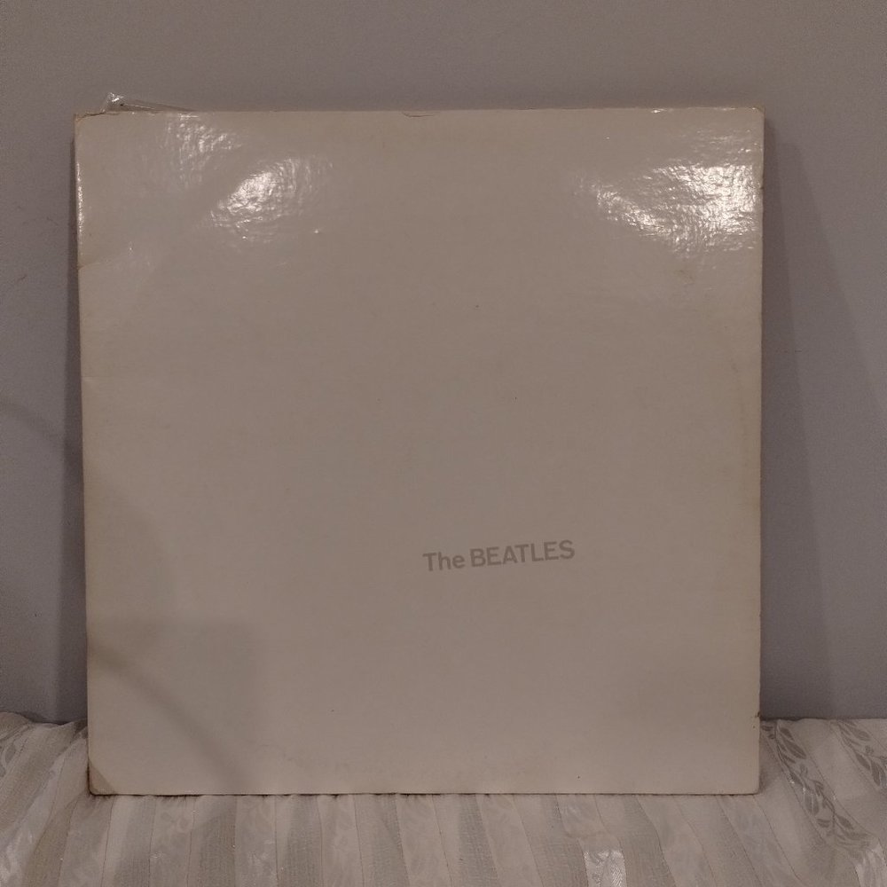 The Beatles The White Album SWBO-101 with Poster and Photos of Members